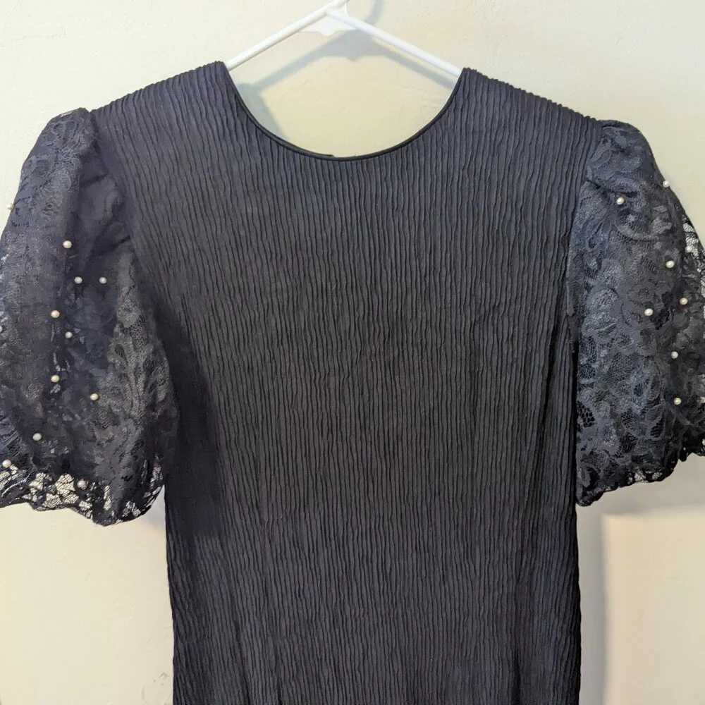 Vintage Lace Pearl Puff Sleeve Leslie Fay Dress Crepe Crinkle 80’s Holiday Party
